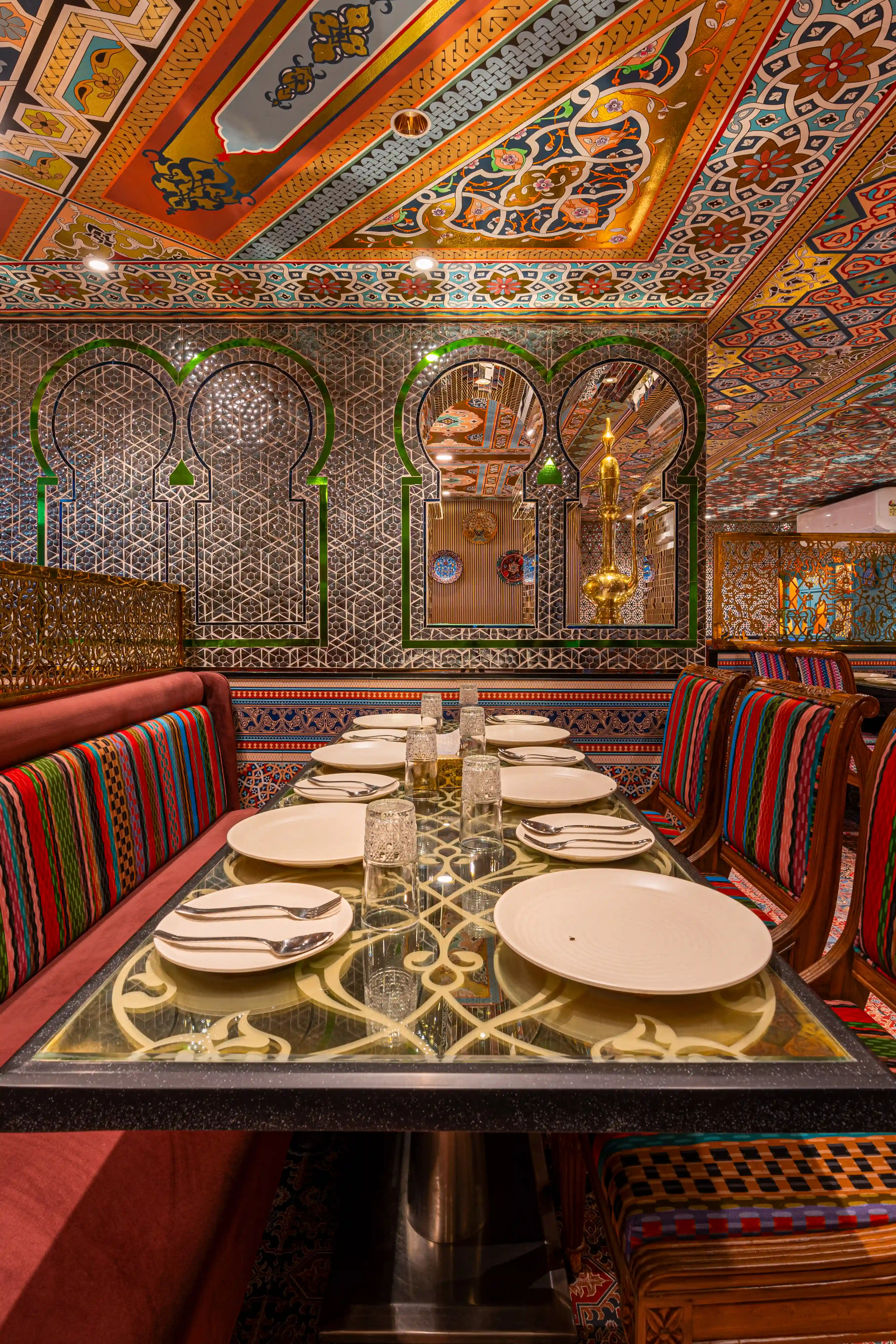 Persian Darbar master chef preparing authentic Mughlai cuisine in Lokhandwala Mumbai